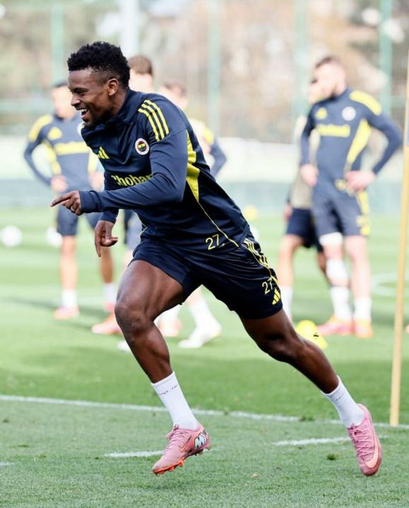 Galatasaray - Fenerbahçe Derbisi Hazırlıkları ...